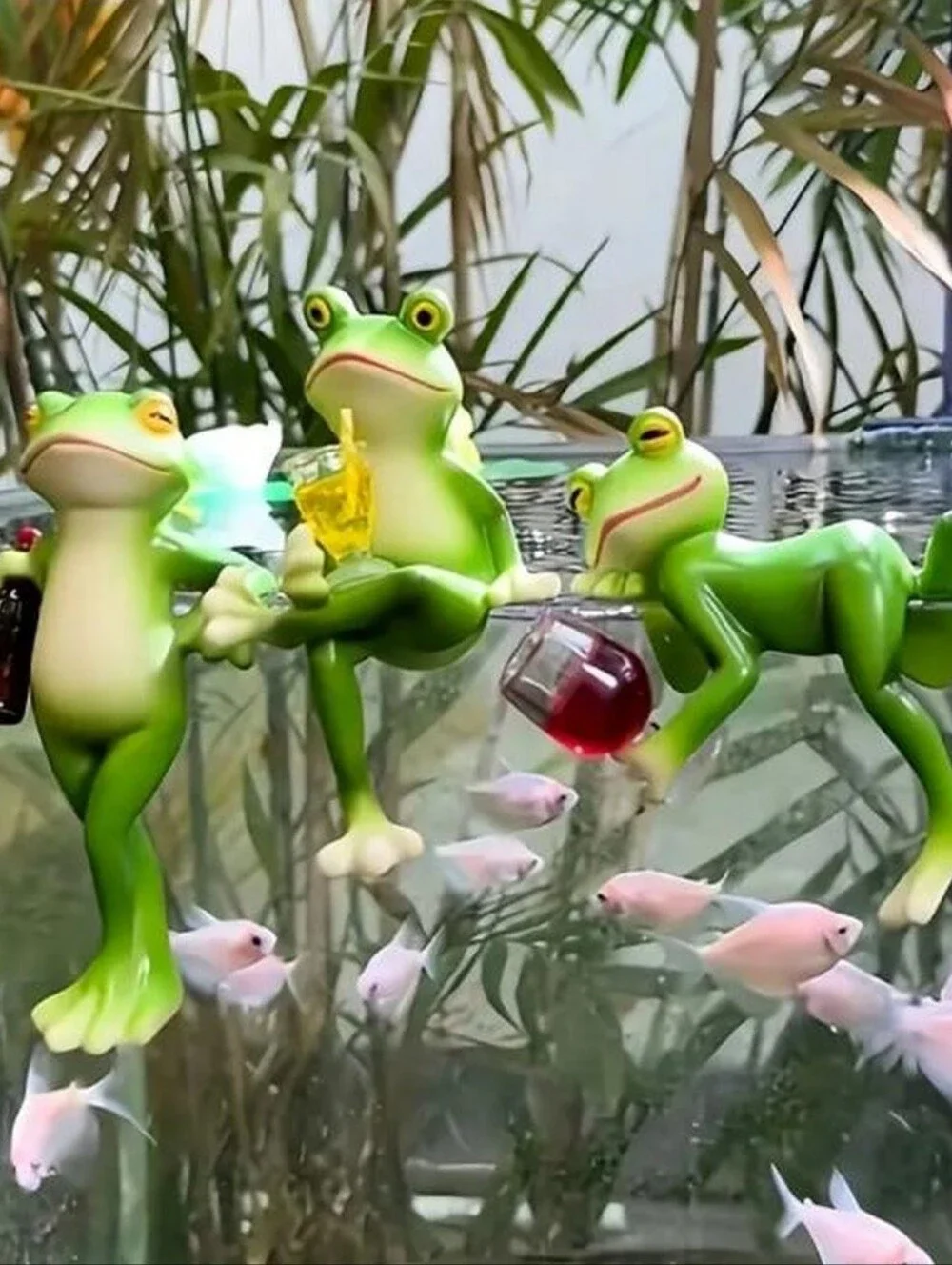 3pc Set Funny Drinking Frogs Resin Planter Garden Aquarium Decor. NWT